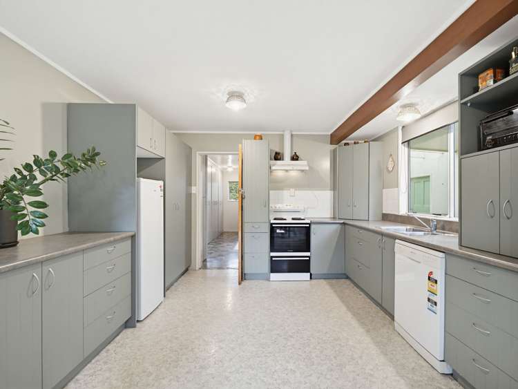 3122 Highway 50 Takapau_2