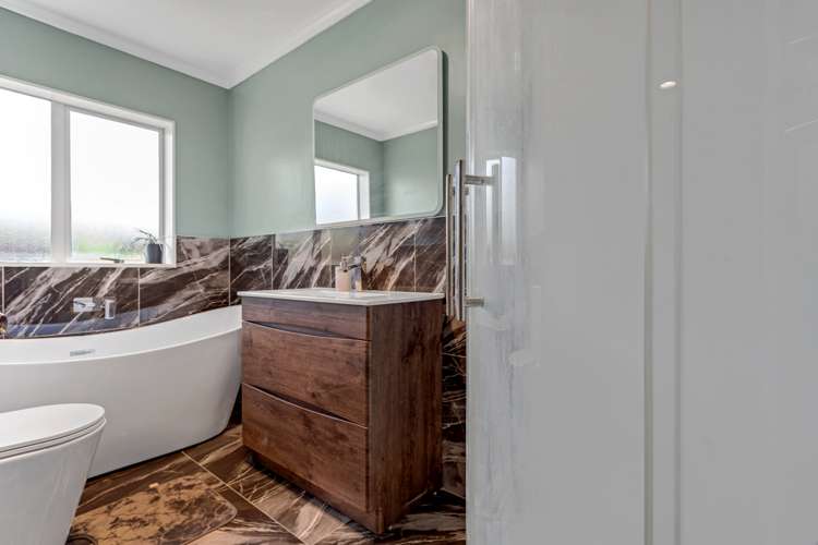 46 Garelja Road Henderson_14