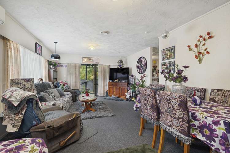 19B Deborah Place Mangakakahi_8