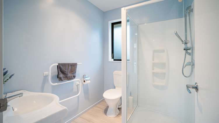 22 Clinton Lane Woolston_9