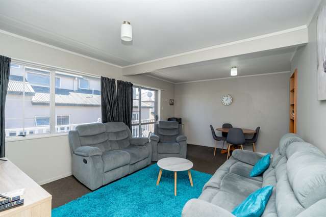 6/1243 Victoria Street Whitiora_4