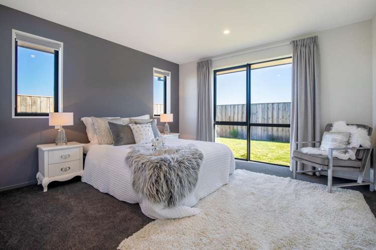 8 Edgar Way Rolleston_12