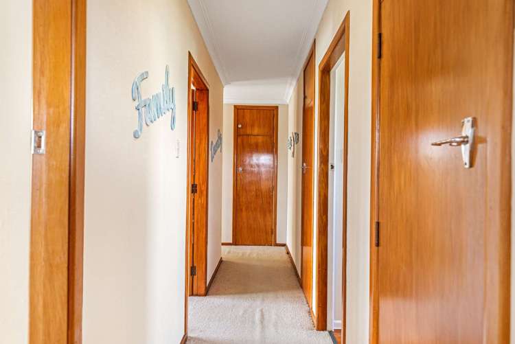 650 Queen Street East Levin_14