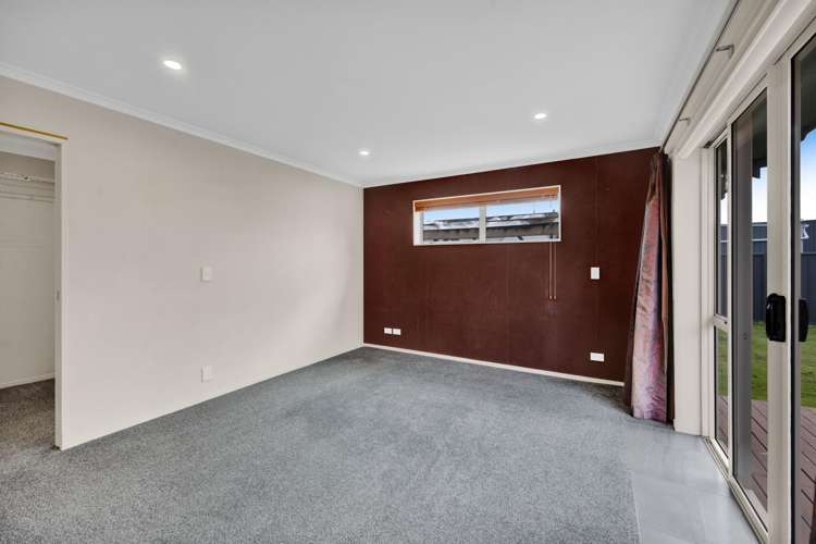9 Fitzgerald Road Hawera_16