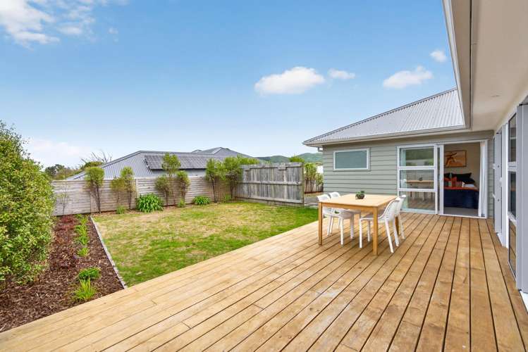 142 Waipounamu Drive Kelson_14