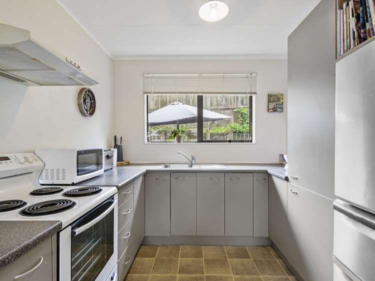 31a Linton Crescent Matua_6