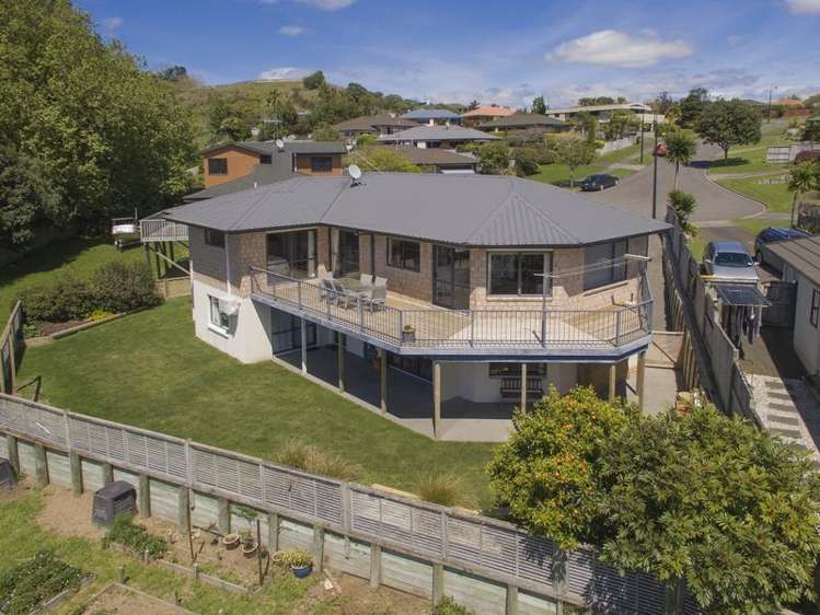 25 Hawk Place Welcome Bay_13