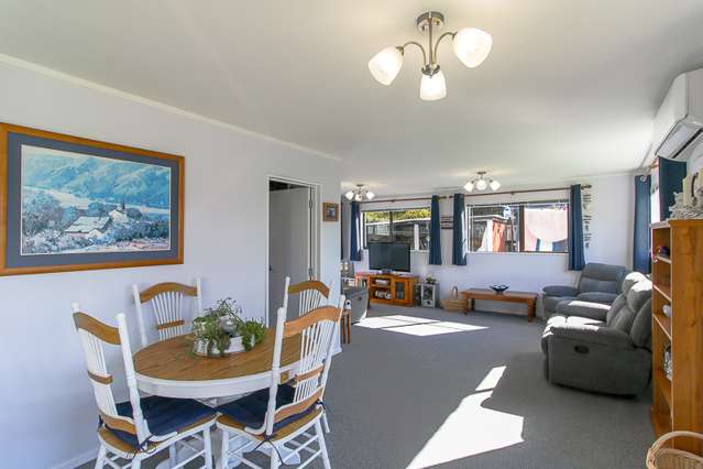 8b Te Awa Street Foxton Beach_1