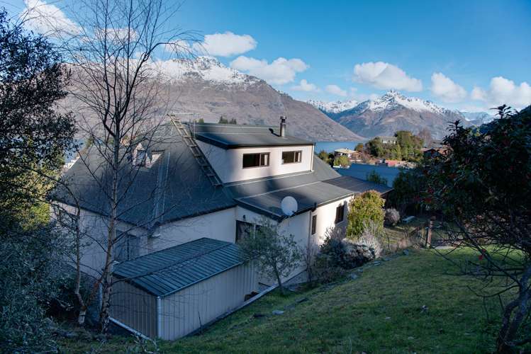 36 Greenstone Place Fernhill/Sunshine Bay_20