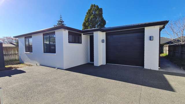 Central Chic New-Build - MOVE IN READY