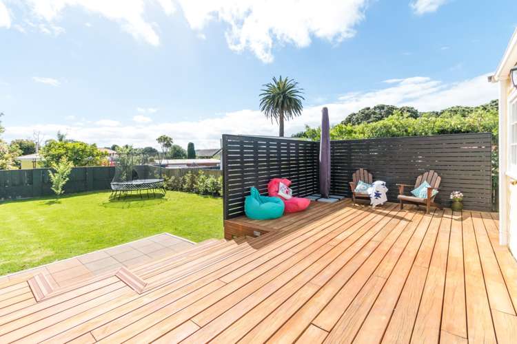 6 Coronation Road Mangere Bridge_10