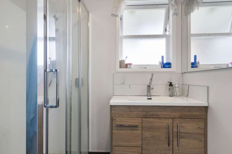 76 Blake Road Mangere East_9