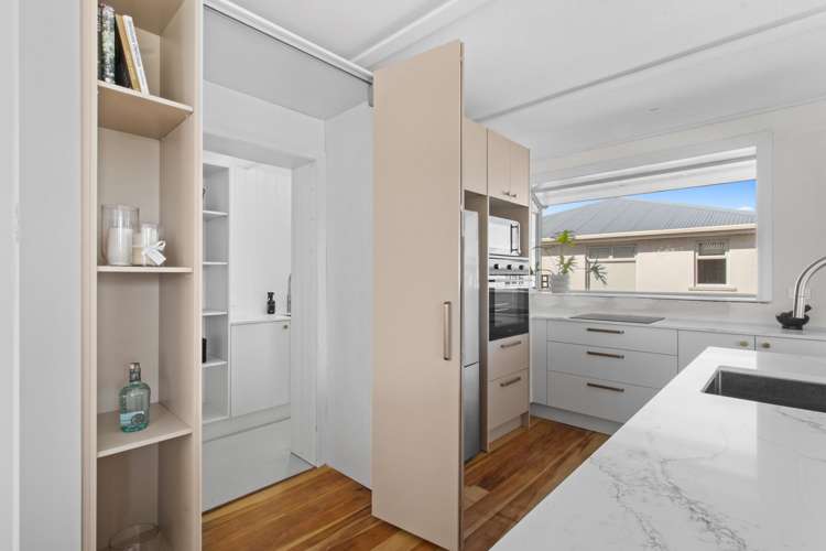 1 Galt Street Hawera_14