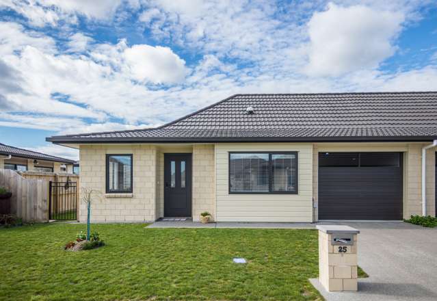 25/3 Georgia Grove Paraparaumu_1