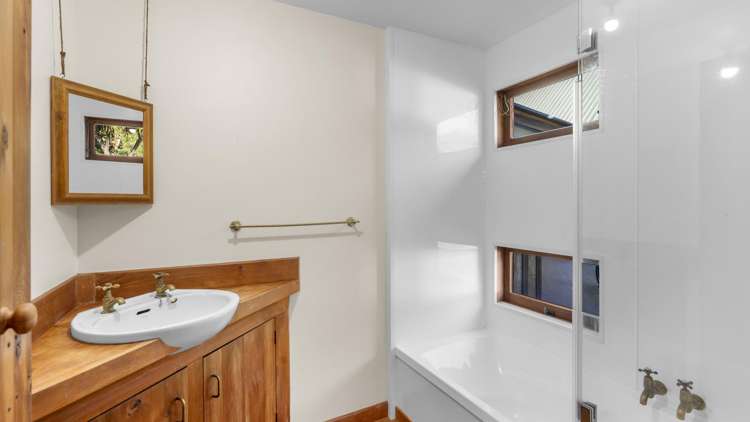 9 Harmans Track Little River_19