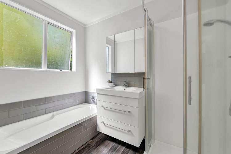 28A Riversdale Drive Merrilands_11