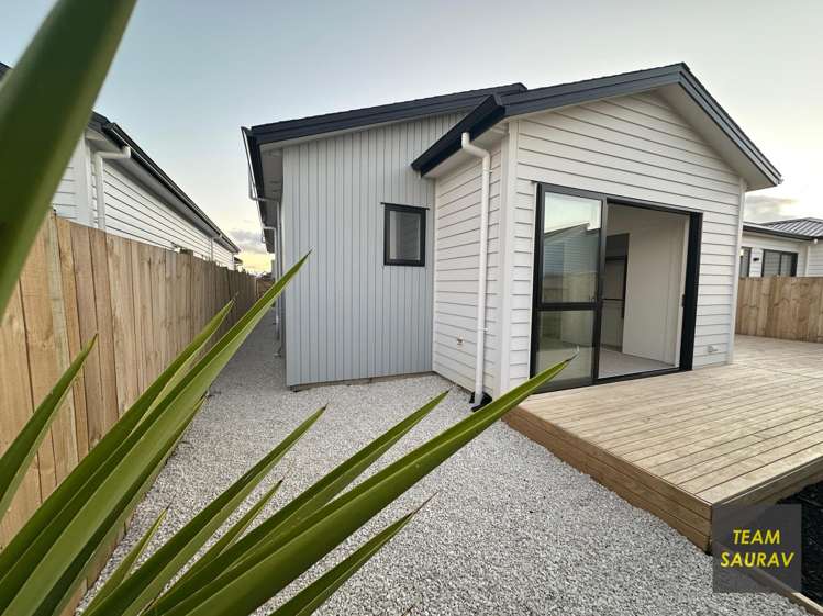 17 Cronshaw Road Karaka_3