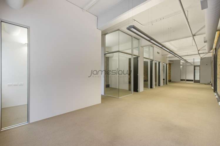 Level 1/1-5 Anzac Avenue City Centre_7