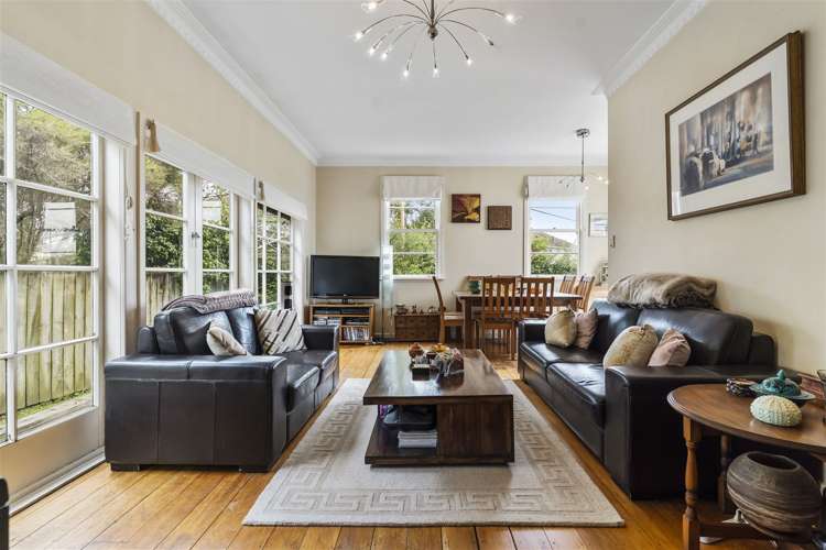 2/1 Diomede Street Bayswater_2