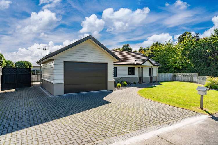 1/1 The Moorings Two Mile Bay_25