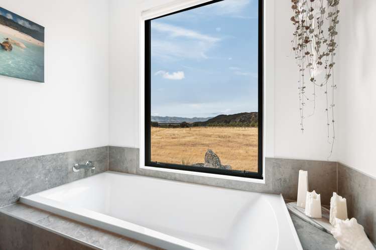 71 Poison Creek Queensberry_11