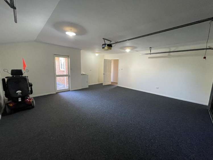 332a Devon Street West 10844_17