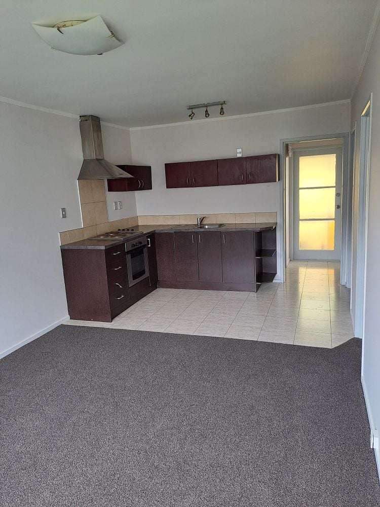 2/25 Aranui Road Mount Wellington_4
