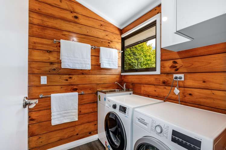 10 Gemstone Drive Birchville_16