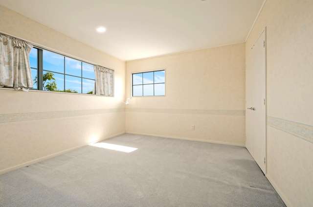 2/2 Hobie Court West Harbour_4