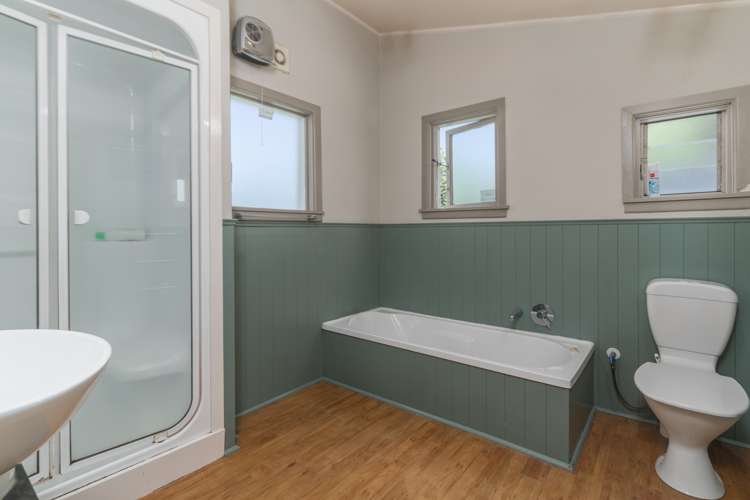 13 Voelas Road Lyttelton_4