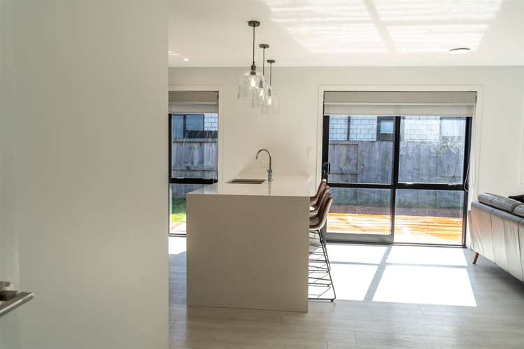 19 Kimbrae Drive Rototuna North_10