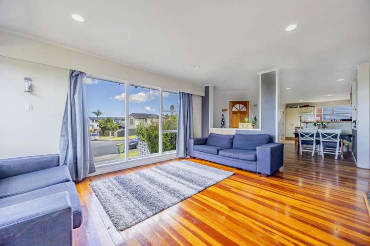 1/24 Lewis Road Pakuranga Heights_2