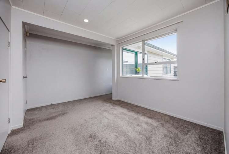 10 Ferndown Avenue Papatoetoe_6