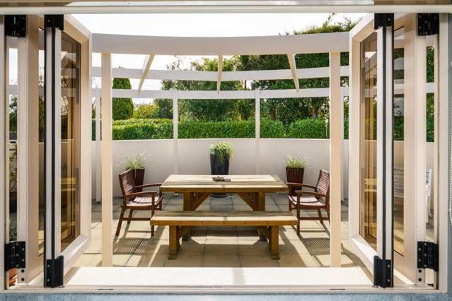 17 Suffolk Crescent Feilding_1