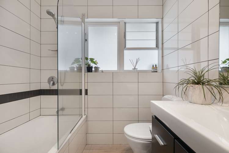 2 Mackwood Place Birkdale_7