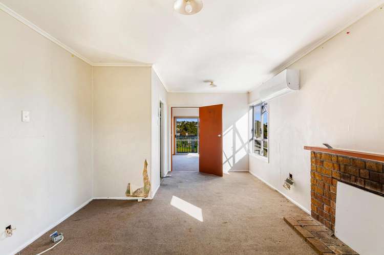 145 Rosier Road Glen Eden_10