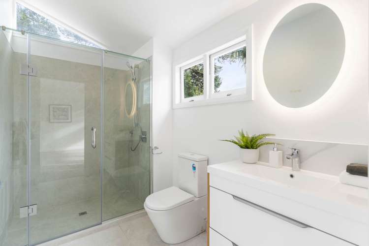 35 Vaughans Road Okura_21