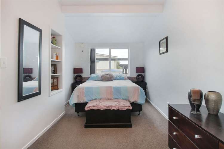 92 Wharf Road Clarks Beach_6