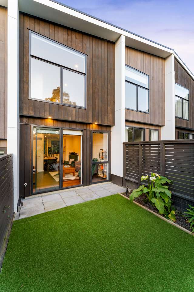 17/37 Glen Atkinson Street Saint Heliers_3