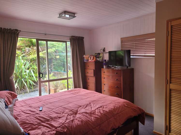 127 Brickfield Road Hokitika_14