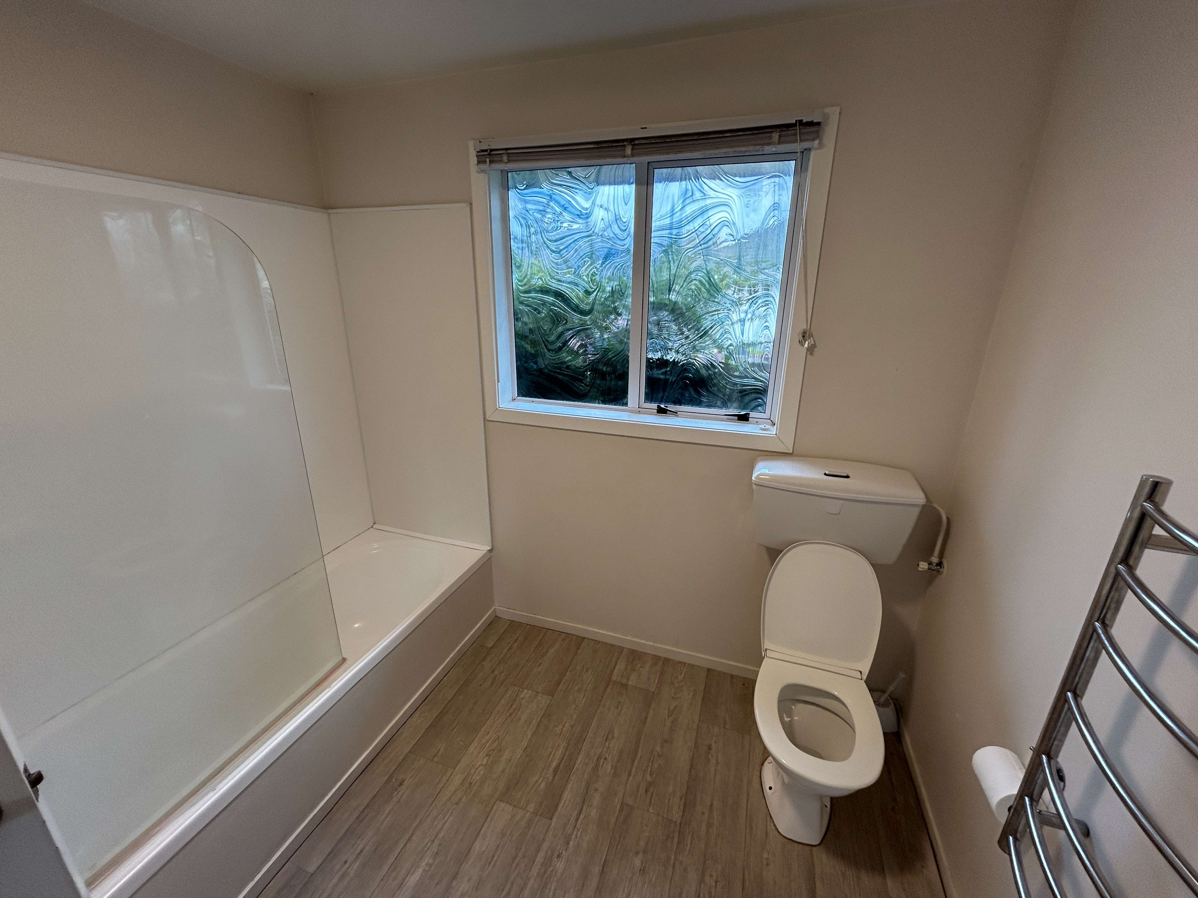 64A Mackworth Street Woolston Christchurch City Houses for Rent