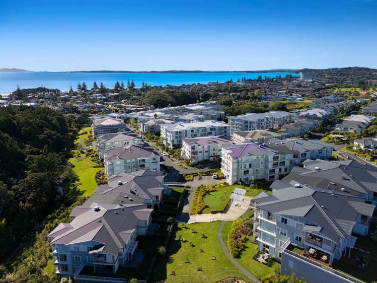 152 Landmark Terrace Orewa_18