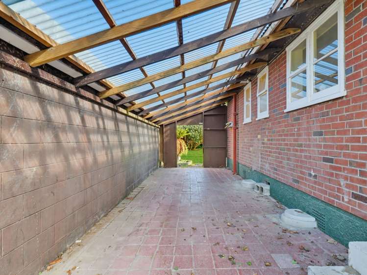 59 Weston Avenue Roslyn_32