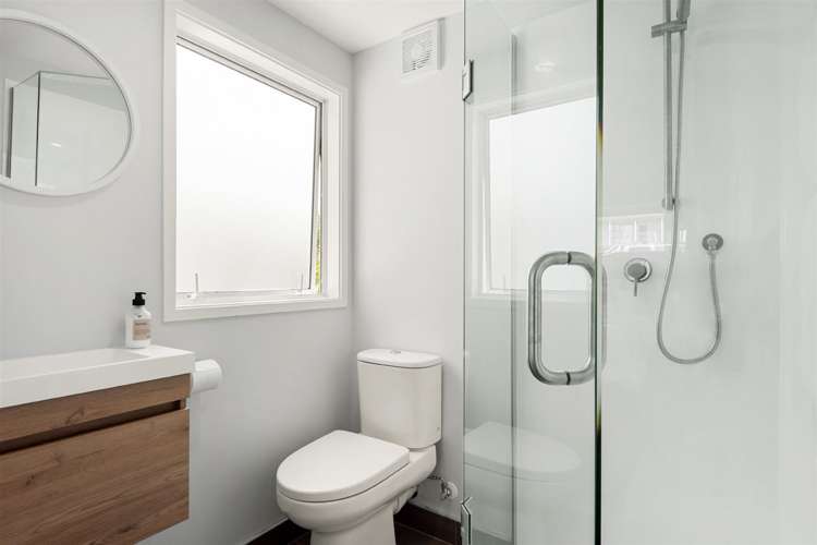 14 Tarahanga Street Northcote_28