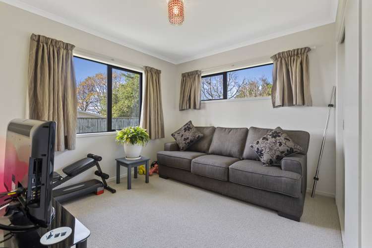 11a Handley Place Glen Avon_14