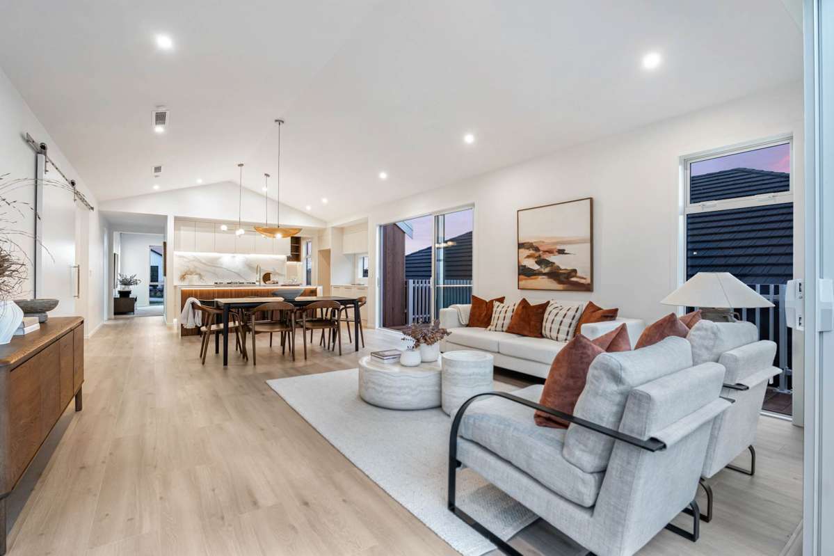 85 Parish Drive_4