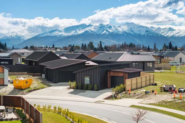 11 Buttercup Street Wanaka_4