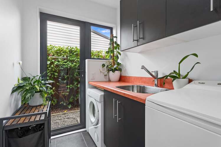 3 Riverwood Boulevard Redwood_17