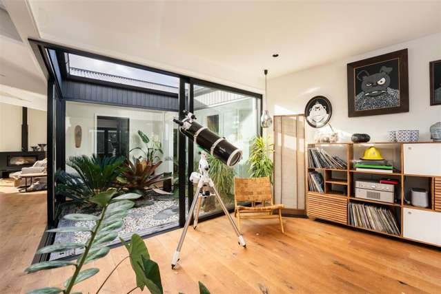 2 Pioneer Crescent Omaha_4