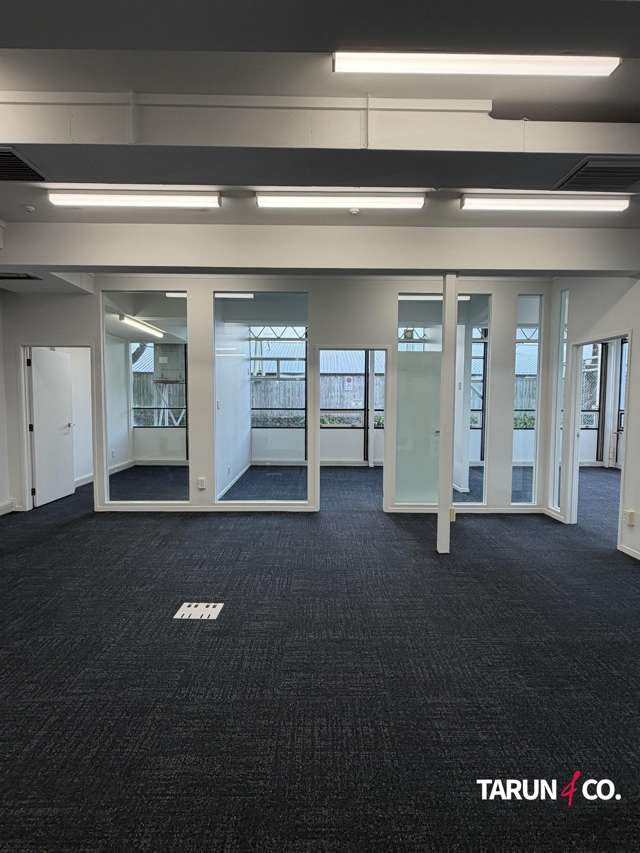 GF/Suite 2/19 Beasley Avenue Penrose_3